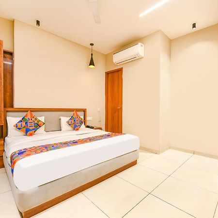 Fabhotel Dc Premium Zirakpur ภายนอก รูปภาพ
