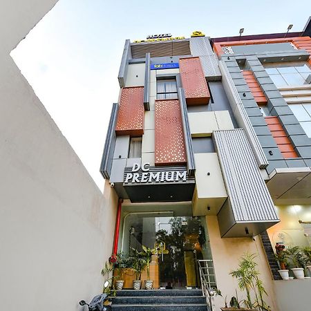 Fabhotel Dc Premium Zirakpur ภายนอก รูปภาพ